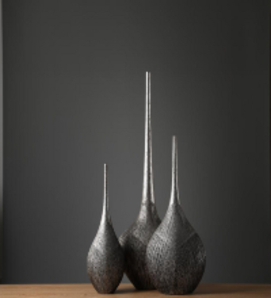 Grey Vases - Cavelh