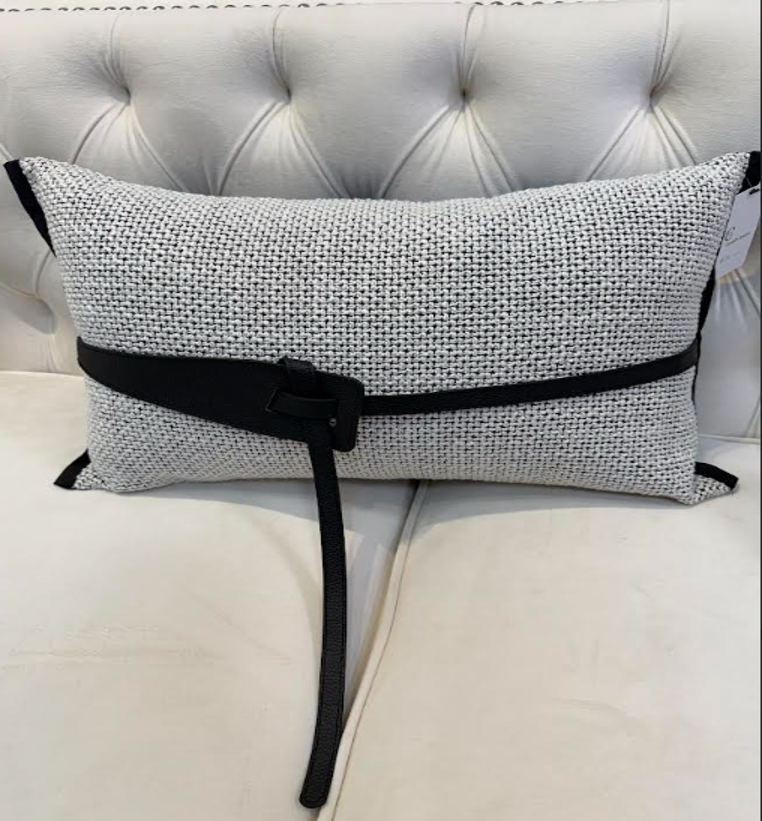 Grey and black belt rectangle cushion - Cavelh