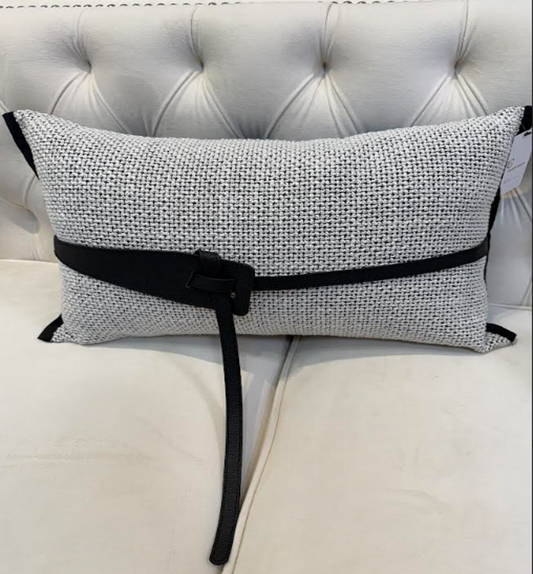 Grey and black belt rectangle cushion - Cavelh