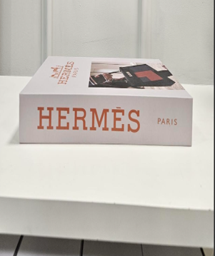 Hermes display book - Cavelh