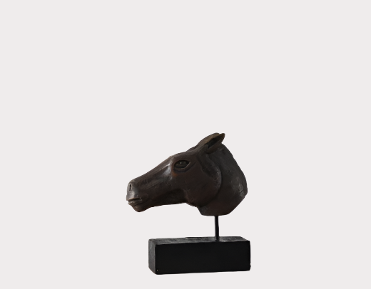 YZ04127BL-2 -  Resin Horse Head - Cavelh